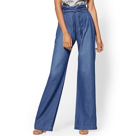Denim - ✨LAST ONE✨Wide leg boho chic light denim jeans